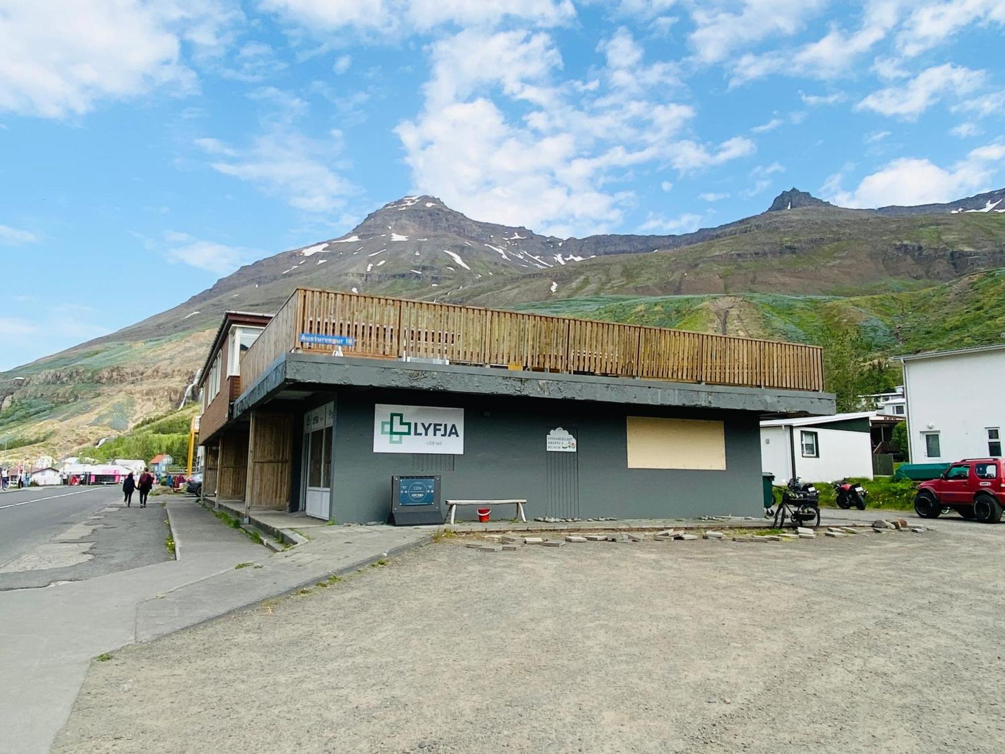 Studio Apartments Seyðisfjörður Exterior foto